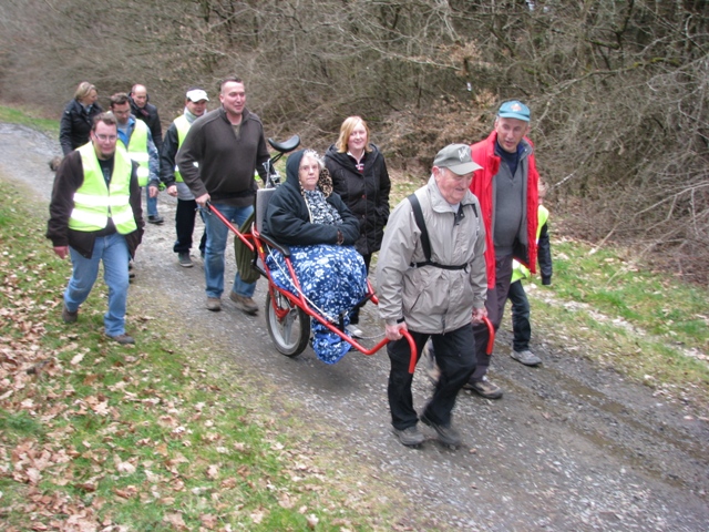 randonnée sportive avec joëlettes, Bure, 2012